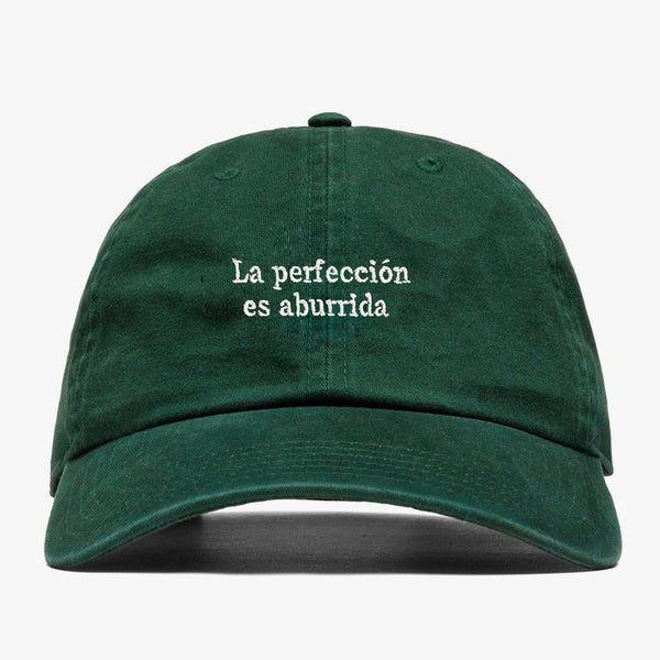 La Perfección Es Aburrida Dad Hat