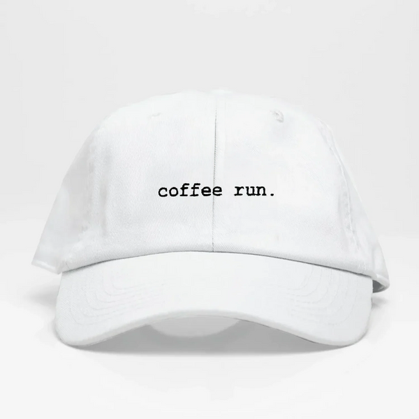 Coffee run-Dad Hat Blanca