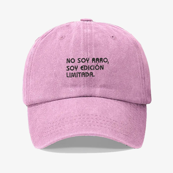 Gorra Prelavada No Soy Raro