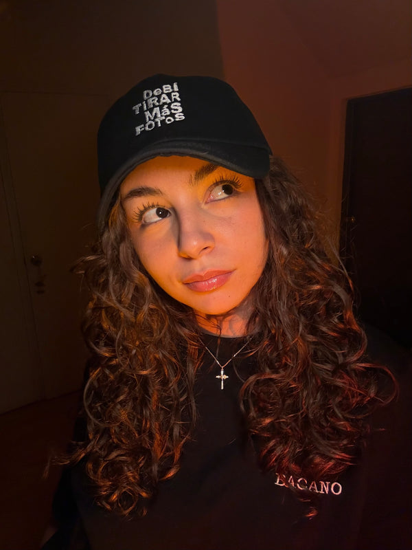 DeBí TiRaR mAs FoTos Letras - Dad Hat