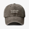 Gorra Prelavada La Perfección es aburrida