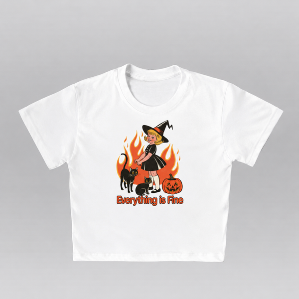 Everting is fine - Crop top