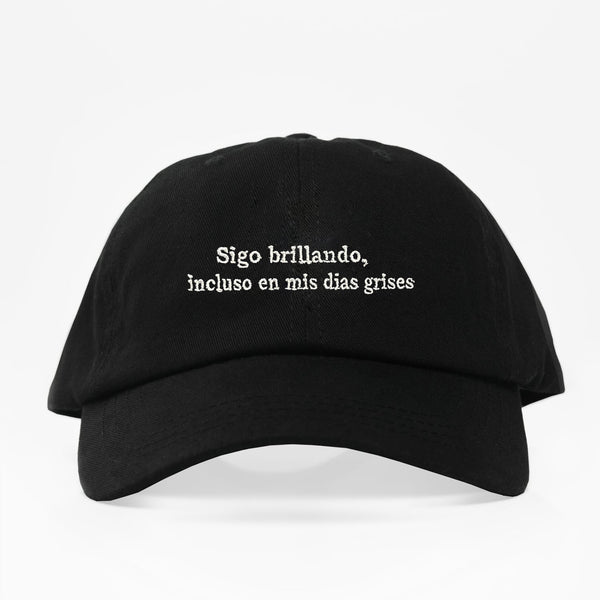 Sigo Brillando Dad Hat